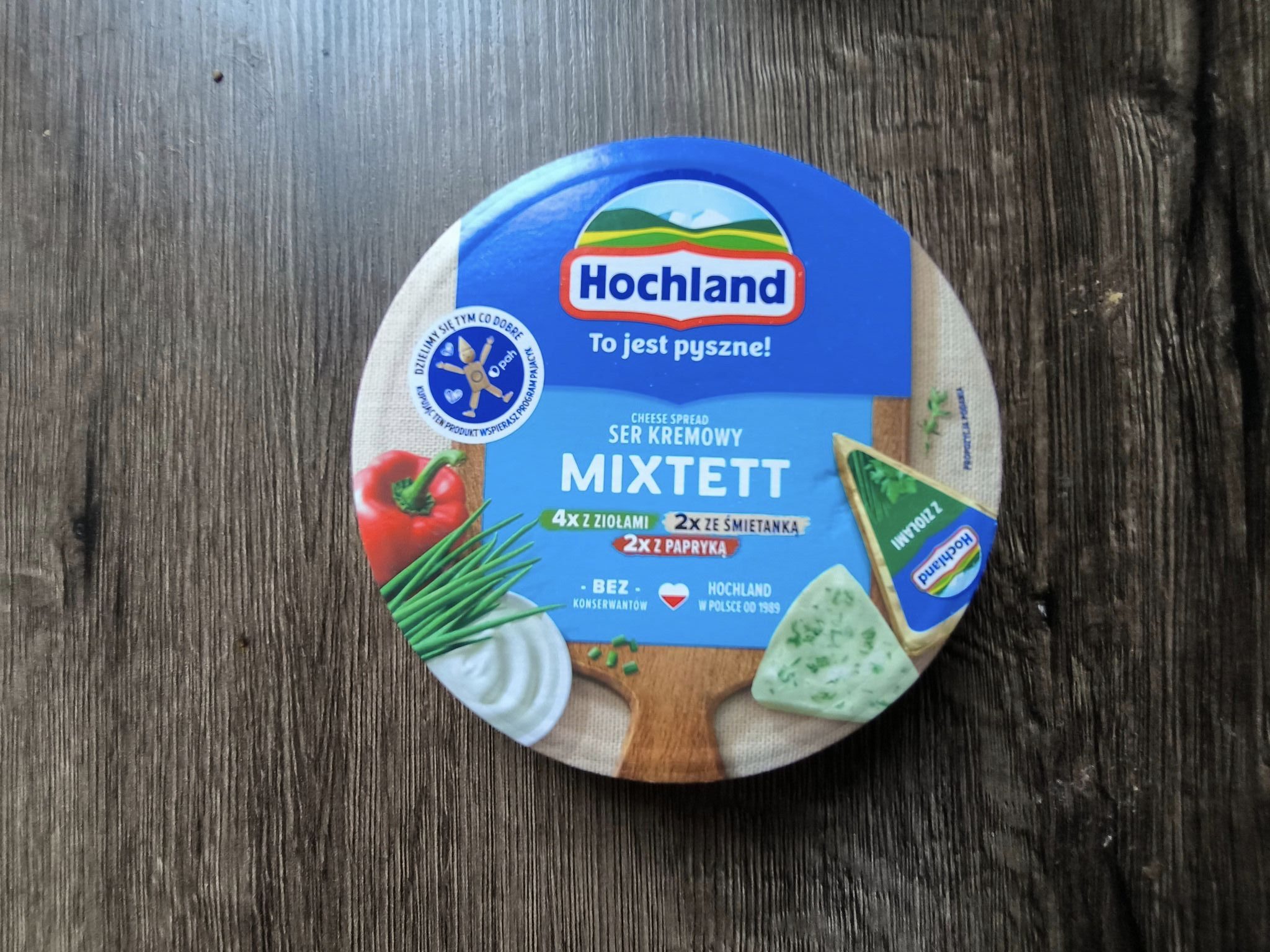 Ser topiony kremowy Mixtett Hochland 5 (1)