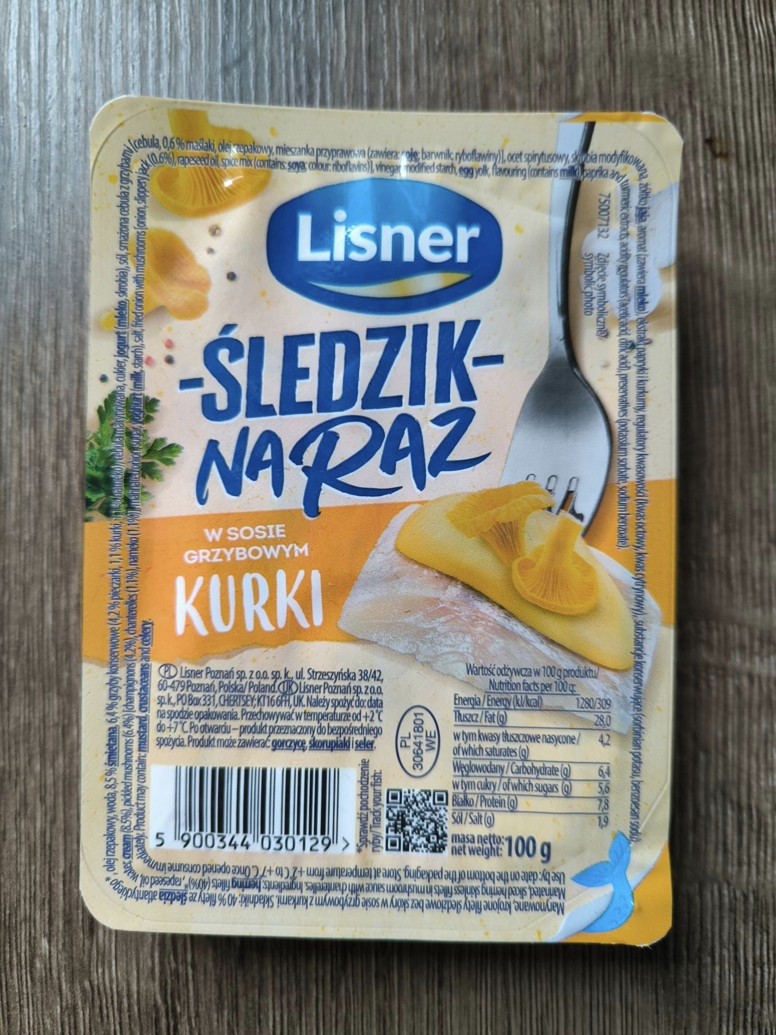 Śledzik na raz w sosie grzybowym kurki – Lisner 4 (1)